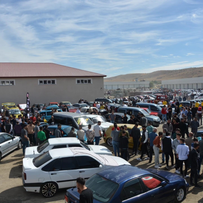 Yüzlerce modifiyeli araç Erzurum'da buluştu 6