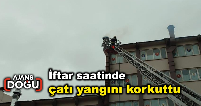 İftar saatinde çatı yangını korkuttu