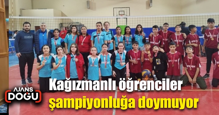 Kağızmanlı öğrenciler şampiyonluğa doymuyor