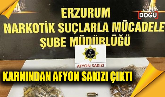 Karnından afyon sakızı çıktı