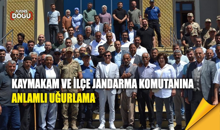 Kaymakam ve İlçe Jandarma komutanına anlamlı uğurlama