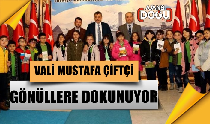 Vali Mustafa Çiftçi gönüllere dokunuyor